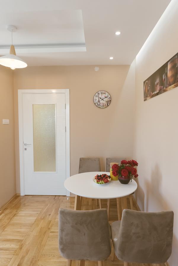 Apartment Luxury Explorer Podgorica Exteriér fotografie