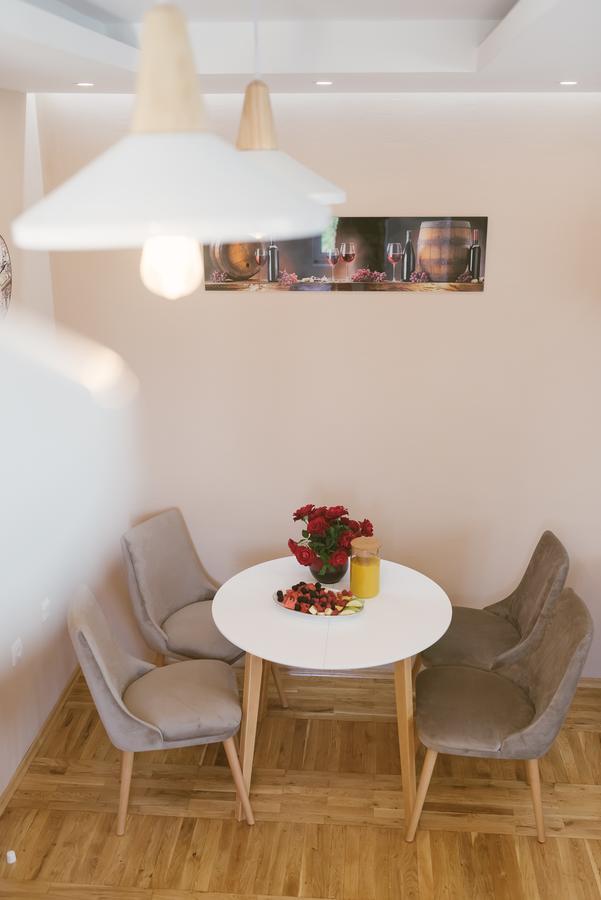Apartment Luxury Explorer Podgorica Exteriér fotografie