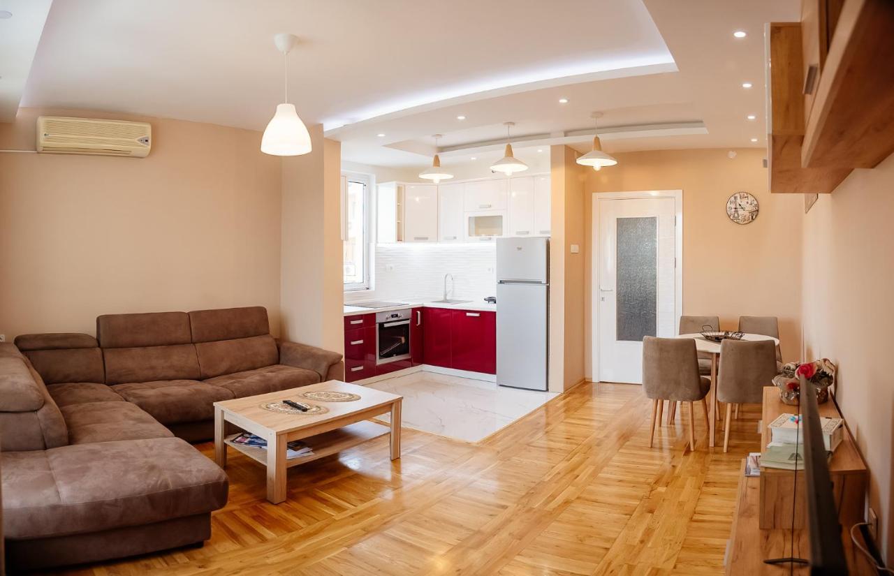 Apartment Luxury Explorer Podgorica Exteriér fotografie